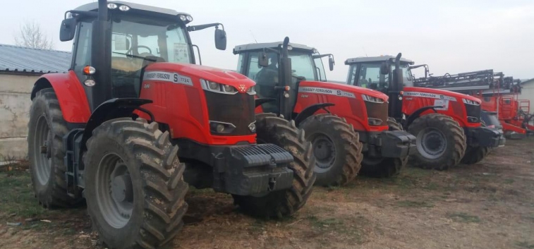 AGCO-RM поставила тракторы Massey Ferguson® компании «Азот-Агро» для практического внедрения инновационных технологий в сельском хозяйстве