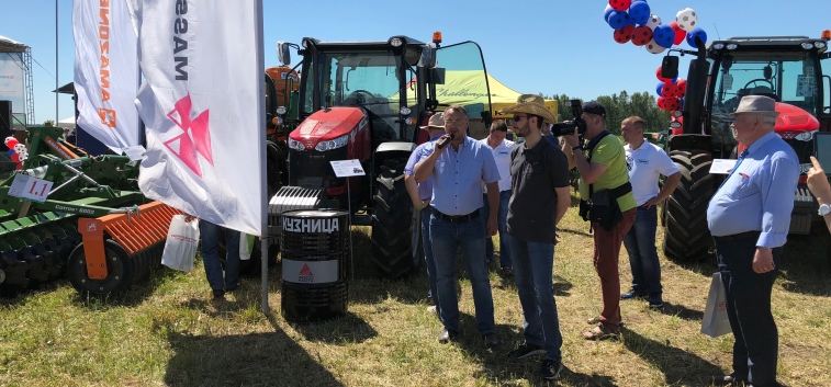 Технику бренда Massey Ferguson представили на «Дне Калужского поля»