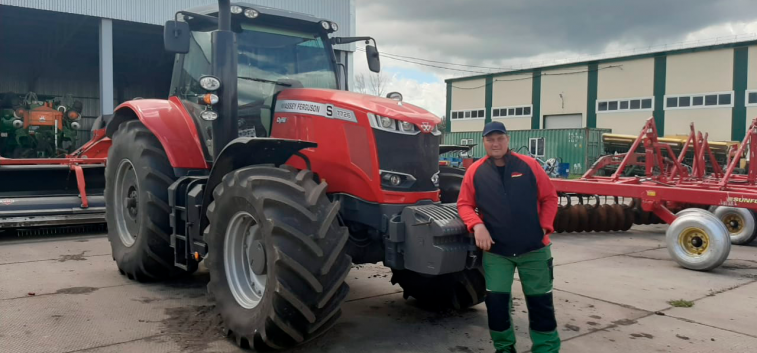 AGCO-RM поставило тракторы Massey Ferguson®  в КФХ «Русское поле»