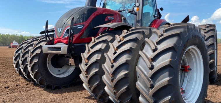 В марафоне Valtra «Другие условия» приняли участие аграрии со всей России