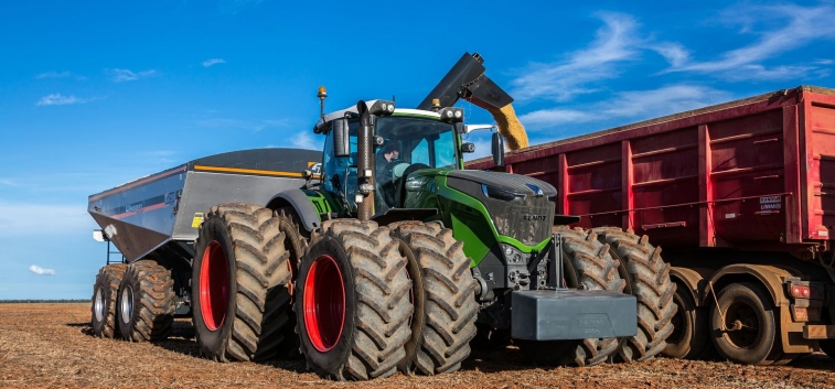 Бренд Fendt представит обновленные тракторы 900 серии 7-го поколения и 1000 серии 3-го поколения