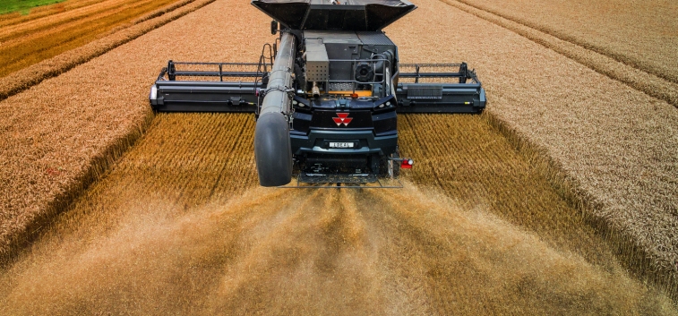 Massey Ferguson® объявляет о скором выходе революционного комбайна Ideal на российский рынок