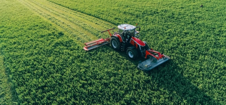 Massey Ferguson проведет онлайн-премьеру оборудования для кормозаготовки