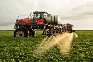 Новый самоходный опрыскиватель Massey Ferguson® 9335 доступен в лизинг
