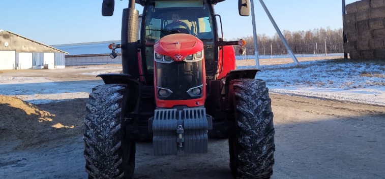 Выносливость и дисциплина: чемпионская история одного трактора Massey Ferguson из «Тюменских молочных ферм» 