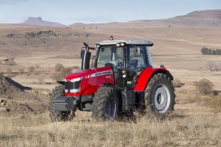 Тракторы Massey Ferguson представили на «Дне поля – 2018» в Чувашской республике